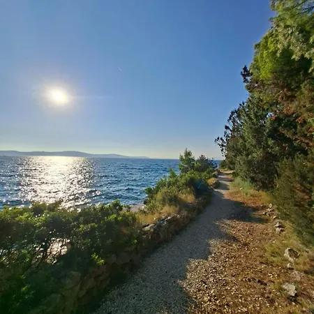 度假居 Mit Pool Und Meerzugang Kovacic